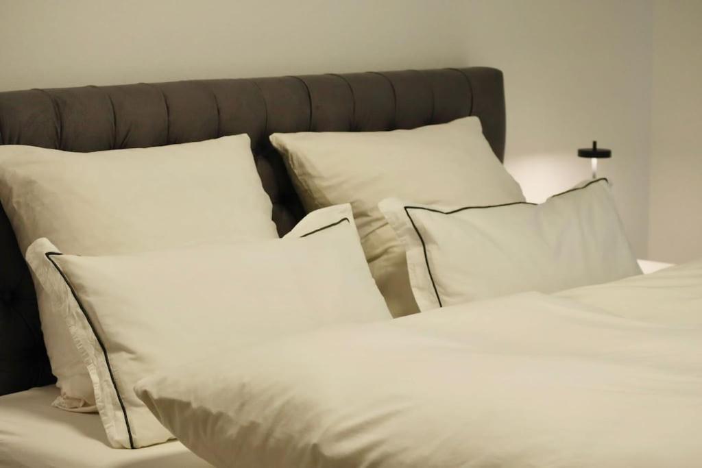 Modern Holiday Apartment In The Heart Of Klingenmünster Exterior foto